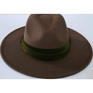 Fashion Hat for Women Velvet Panama Green One Size Time And Tru sun block NWT